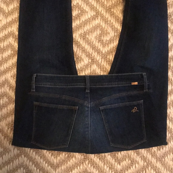 DL 1961 Coco Curvy Straight Jeans - Picture 3 of 6